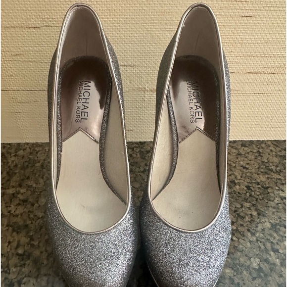 Michael Michael Kors Heels - Picture 1 of 6